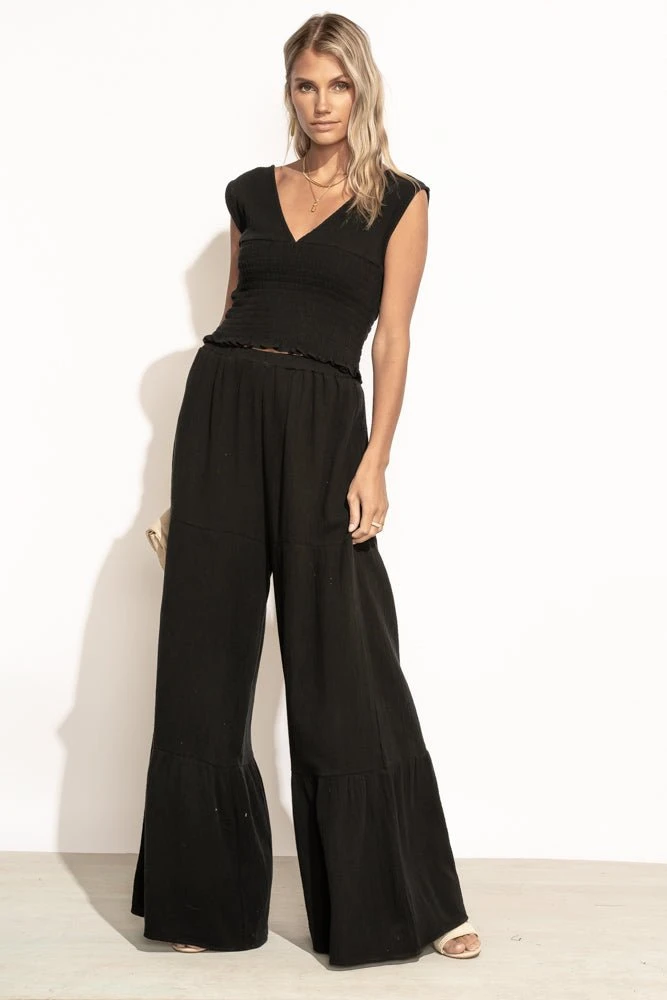 WORUI New Arrivals Sylvia Pants In Black 6 WORUI New Arrivals Sylvia Pants In Black