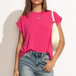 SINA Tops Greta Muscle Tee In Pink
