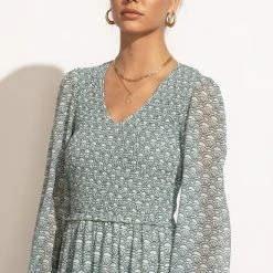 WORUI Dresses Roselyn Tiered Midi Dress