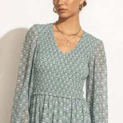 WORUI Dresses Roselyn Tiered Midi Dress