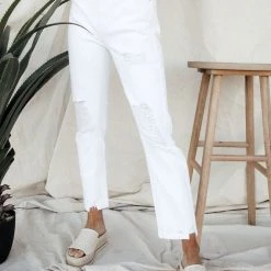 KanCan Alisha Straight Leg Jeans - FINAL SALE Fresh Markdowns