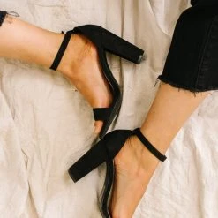 QUPID Fresh Markdowns Venus Ankle Strap Heels In Black - FINAL SALE