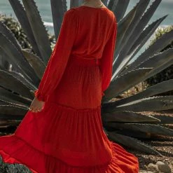 LISTICLE Coastal Getaway Keira Set In Rust