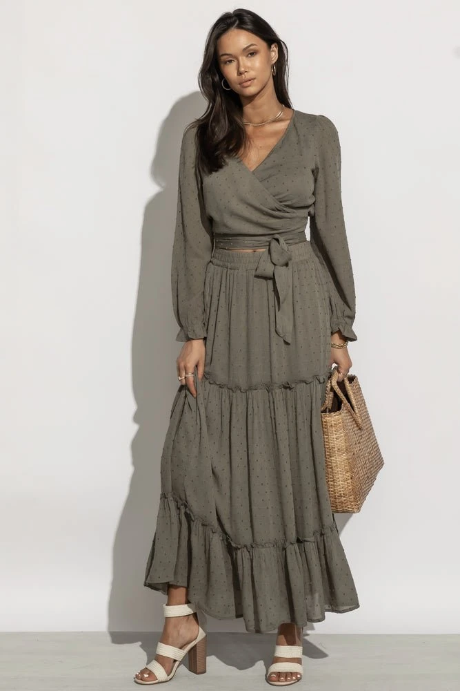 LISTICLE Sets Keira Set In Sage 3 LISTICLE Sets Keira Set In Sage