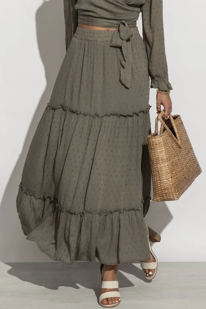 LISTICLE Sets Keira Set In Sage 7 LISTICLE Sets Keira Set In Sage