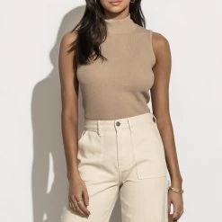 SINA Hana Ribbed Tank Top In Sand