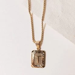 J&D JEWELRY Jaxon Initial Pendant Necklace