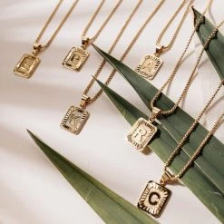 J&D JEWELRY Jaxon Initial Pendant Necklace