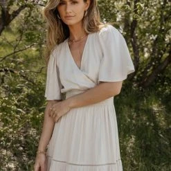 LOVE STITCH Clothing Illustrated Dresses Sariah Maxi Dress In Cream