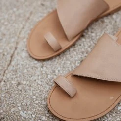 FREE SOUL/MIRACLE MILE New Arrivals Ella Sandals In Nude