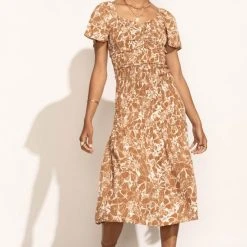 WELLMADE INC Monet Midi Dress