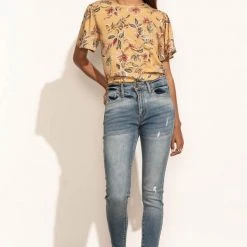 LAKE FLOWER FASHION Thalia Blouse In Yellow