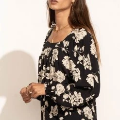 LOVE STITCH Clothing Illustrated Tops Renata Floral Blouse