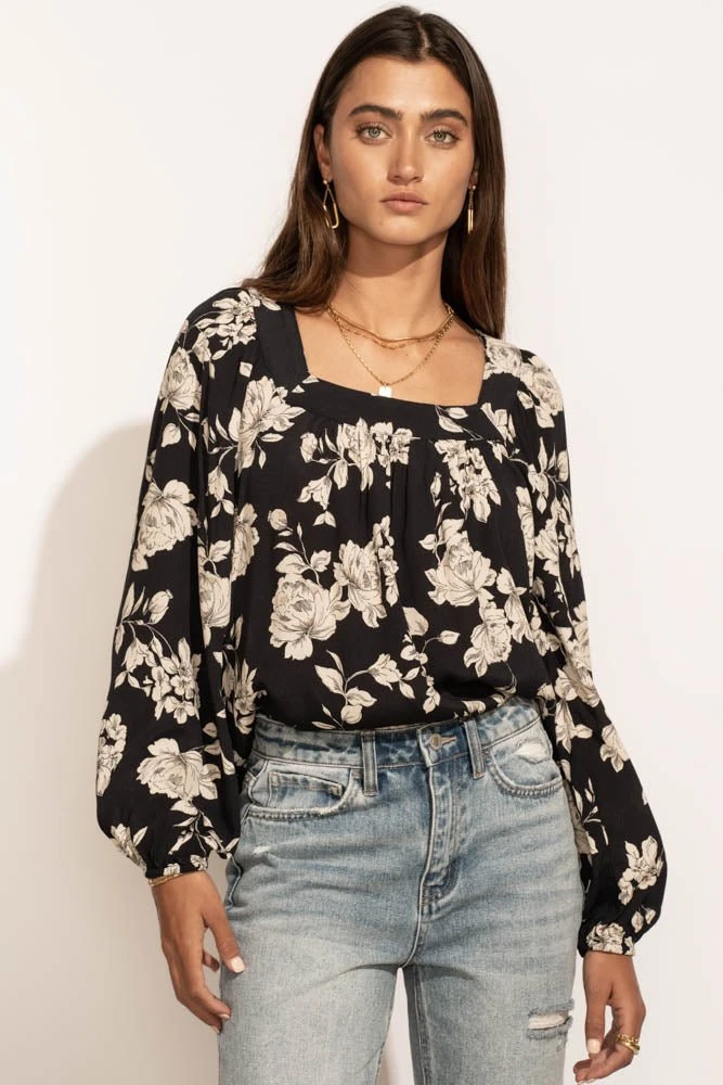 LOVE STITCH Clothing Illustrated Tops Renata Floral Blouse 3 LOVE STITCH Clothing Illustrated Tops Renata Floral Blouse