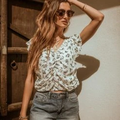 PROMESA Carol Floral Blouse - FINAL SALE Short Sleeve