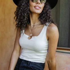 LISTICLE Back In Stock Julieta Cropped Tank Top In Mauve 20 LISTICLE Back In Stock Julieta Cropped Tank Top In Mauve