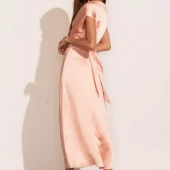 WORUI Rosalind Midi Dress In Pink Dresses