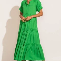 Fore Collection Amanda Tiered Dress In Kelly Green