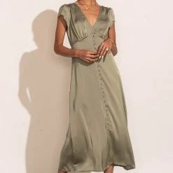 FUN 2 FUN Preorders PREORDER - Mandy Midi Dress In Sage