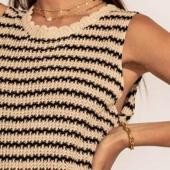 DOE&RAE Rhiannon Sweater Vest New Arrivals