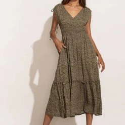 FINAL TOUCH COLLECTION Josephine Midi Dress In Olive