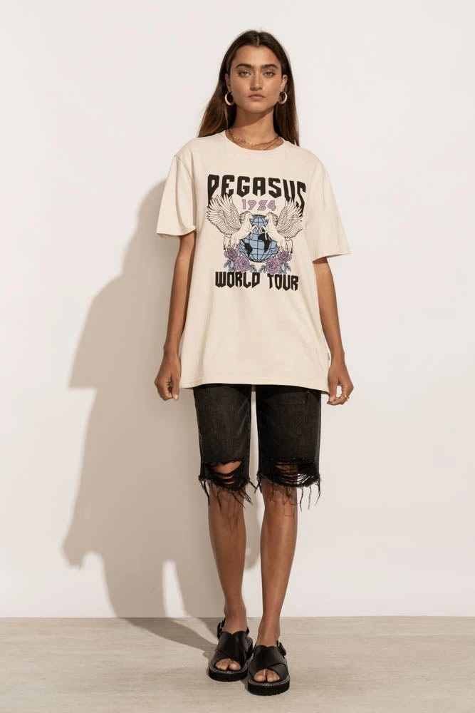 WORUI Pegasus Graphic Tee Tops 8 WORUI Pegasus Graphic Tee Tops