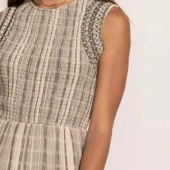 TEA N ROSE Kaydence Maxi Dress Dresses