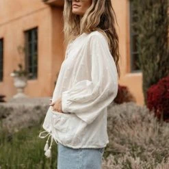 LOVE STITCH Clothing Illustrated Bray Embroidered Blouse