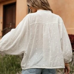 LOVE STITCH Clothing Illustrated Bray Embroidered Blouse 11 LOVE STITCH Clothing Illustrated Bray Embroidered Blouse