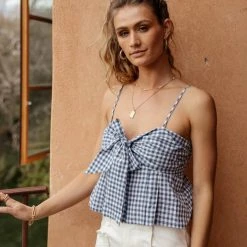 DRESS FORUM Tees & Tanks Georgia Top