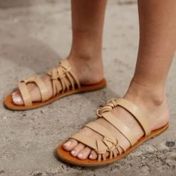 BEAST FASHION Travis Sandals Shoes