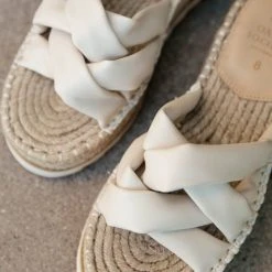 FREE SOUL/MIRACLE MILE Rebel Espadrilles In Nude New Arrivals
