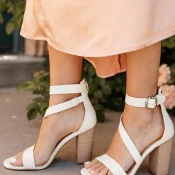 FREE SOUL/MIRACLE MILE Kimberly Heels In White
