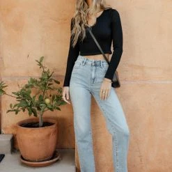 DYNAMIC FASHION New Arrivals Zenni Crop Top In Black