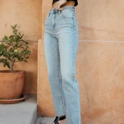 HIDDEN JEANS Amelia Straight Leg Jeans