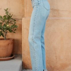 HIDDEN JEANS Amelia Straight Leg Jeans
