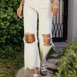 Plastic New Arrivals Vervet Charlie Distressed Denim In Ivory