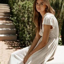 SEE AND BE SEEN Alessandra Dress In Gold