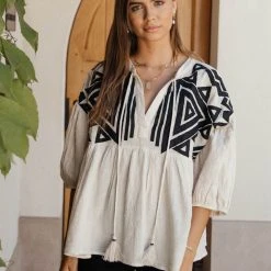 SEE AND BE SEEN Frankie Blouse