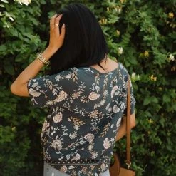 MILLIBON POLYMOND DK INC Jackie Floral Top - FINAL SALE 12 MILLIBON POLYMOND DK INC Jackie Floral Top - FINAL SALE