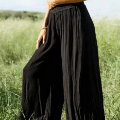 FINAL TOUCH COLLECTION Jodi Wide Leg Pants In Black