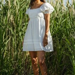 VERY J New Arrivals Cameron Mini Dress In White