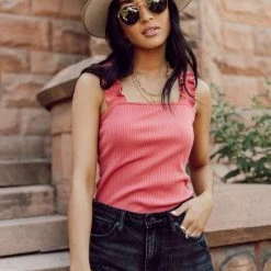 LISTICLE Tops Presley Tank Top In Black