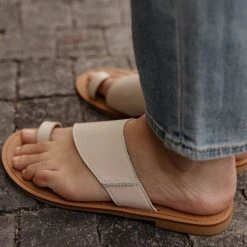 FREE SOUL/MIRACLE MILE Ella Sandals In Beige Shoes