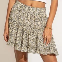 DRESS FORUM Courtney Floral Mini Skirt New Arrivals