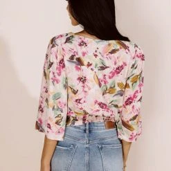 LUSH CLOTHING Tatiana Floral Top