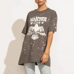 SWEET CLAIRE Wanderlust Graphic Tee