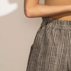 DOE&RAE Bridget Paperbag Shorts 17 DOE&RAE Bridget Paperbag Shorts