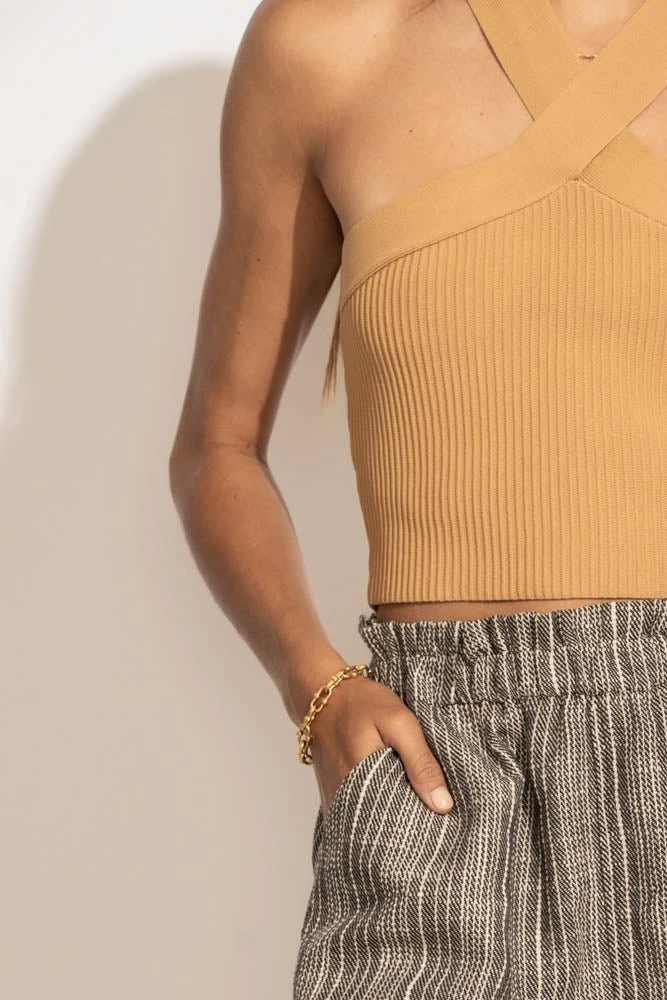 DREAMERS BY DEBUT Tees & Tanks Daylin Cropped Tank Top In Camel 7 DREAMERS BY DEBUT Tees & Tanks Daylin Cropped Tank Top In Camel