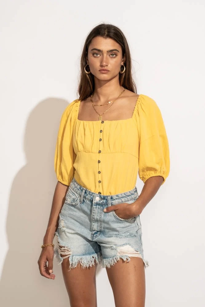 AEMI AND CO New Arrivals Delani Blouse In Yellow 13 AEMI AND CO New Arrivals Delani Blouse In Yellow